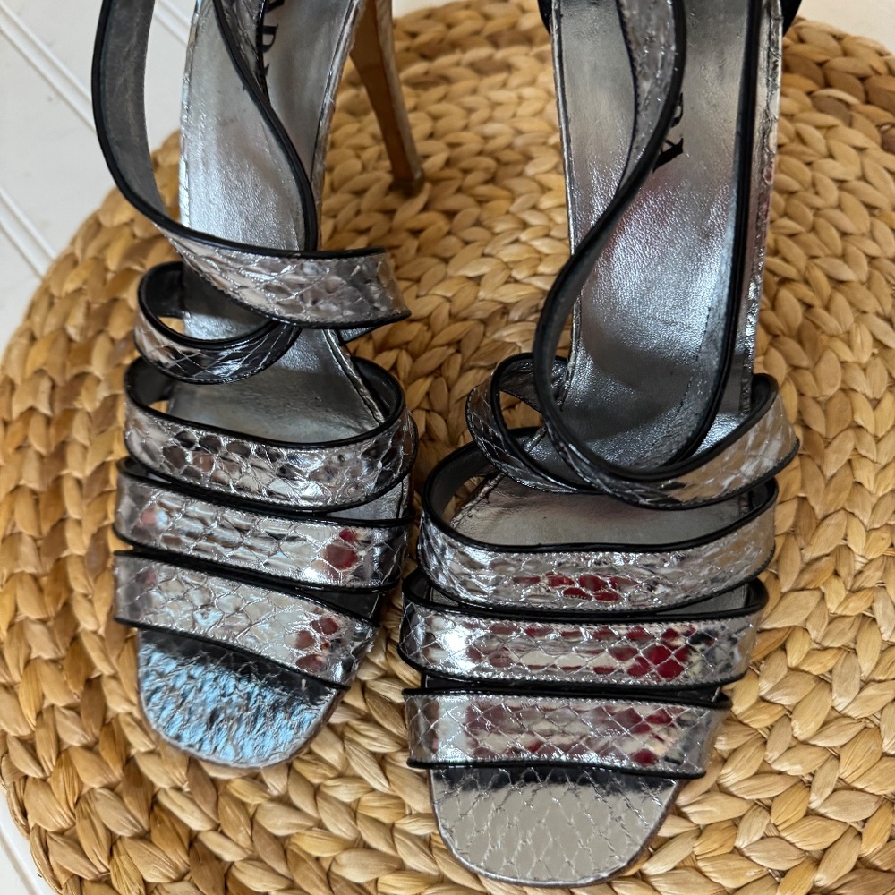 PRADA metallic silver snakeskin strappy sandal heels 8.5 - Picture 7 of 7